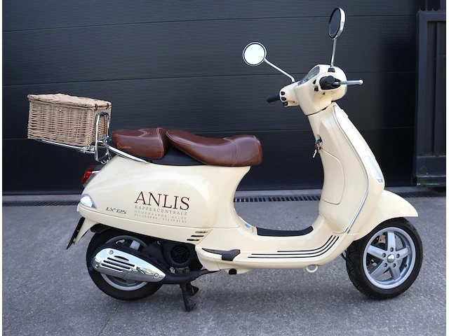 Piaggio vespa lx125 - zapm4430000029104 - 2006 - afbeelding 22 van  25