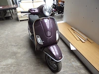 Piaggio vespa lx - afbeelding 2 van  5