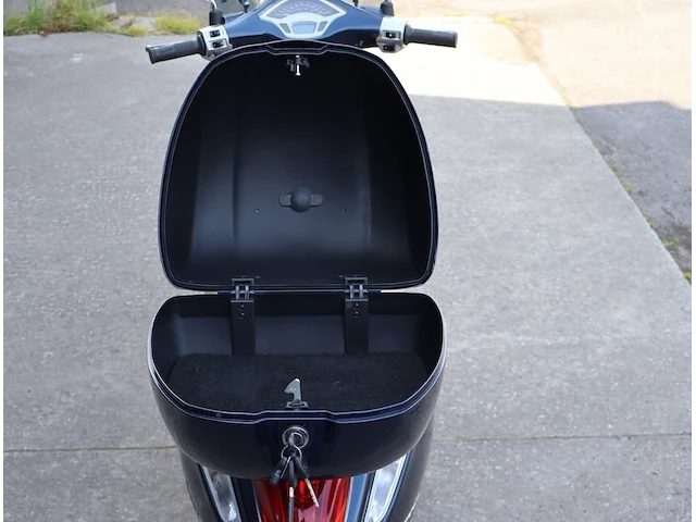 Piaggio vespa primavera - zapc5310000007581 - 2014 - afbeelding 3 van  23