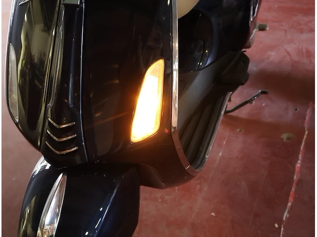 Piaggio vespa primavera - zapc5310000007581 - 2014 - afbeelding 15 van  23