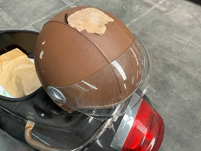 Piaggio vespa scooter - afbeelding 2 van  12