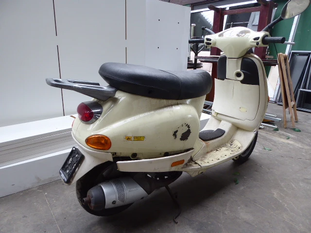 Piaggio vespa - afbeelding 3 van  6