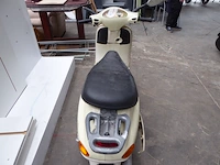 Piaggio vespa - afbeelding 4 van  6