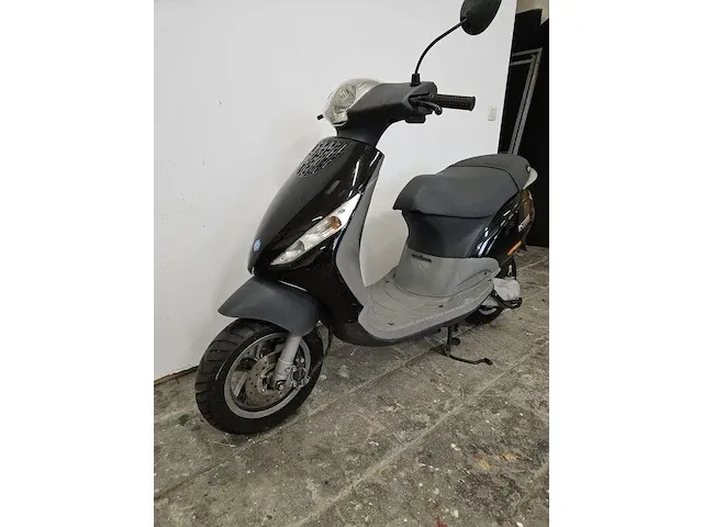 Piaggio zip - afbeelding 3 van  8