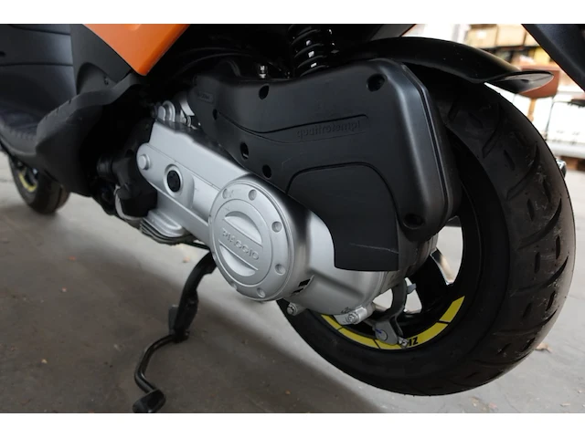 Piaggio zip - afbeelding 3 van  11