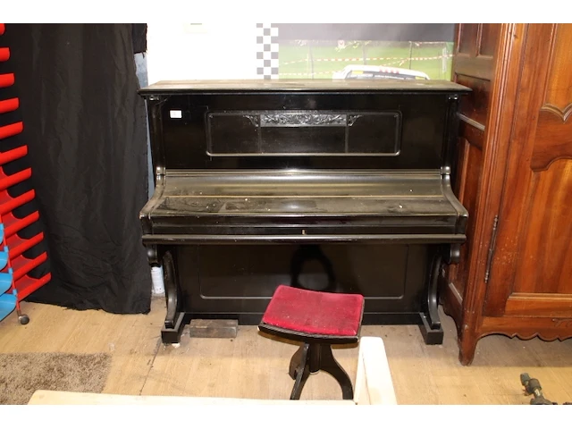 Piano heinrich haegele - afbeelding 1 van  3