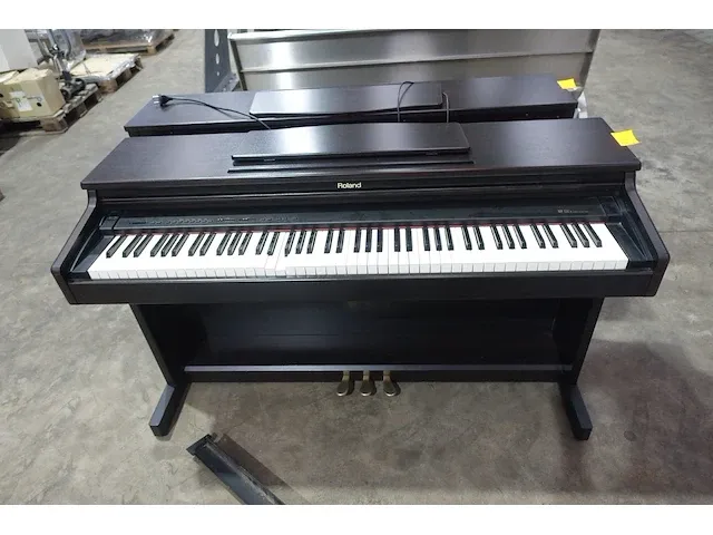Piano roland - afbeelding 2 van  2