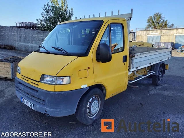 Pick-up vrachtwagen peugeot boxer diesele 2500cc (2000) - afbeelding 12 van  36