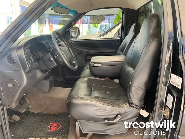 Pick-uptruck - afbeelding 8 van  13