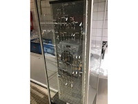 Piercing - afbeelding 2 van  11