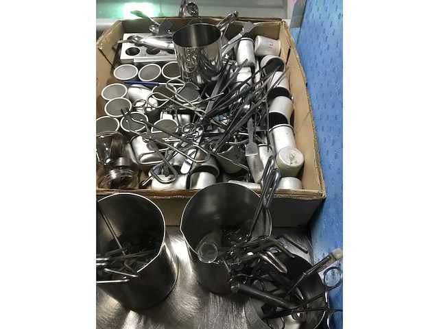 Piercing - afbeelding 6 van  11