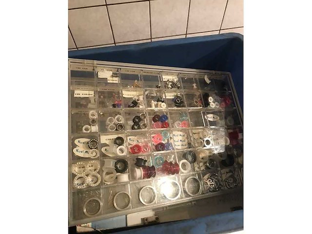 Piercing - afbeelding 8 van  11