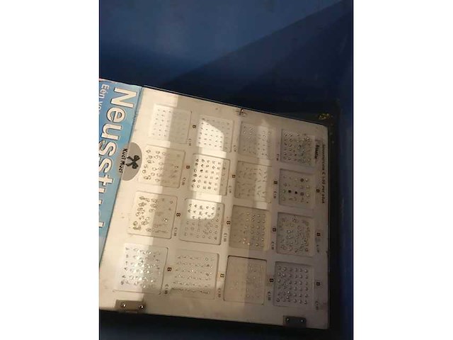 Piercing - afbeelding 10 van  11