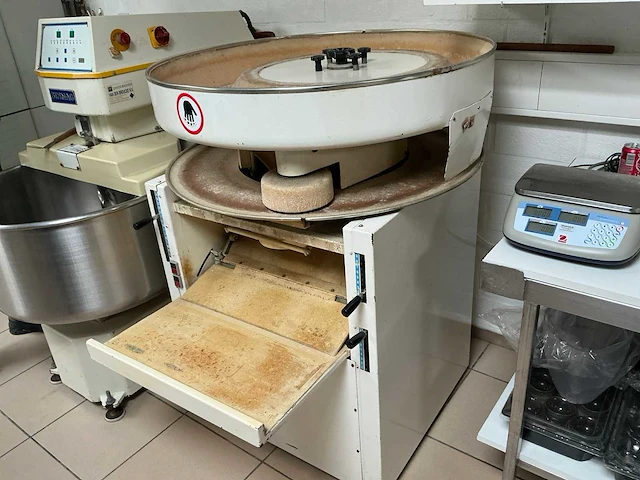 Pierret opbolmachine - afbeelding 1 van  5