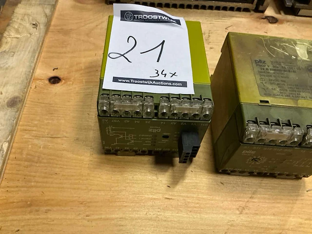 Pilz veiligheidsrelais (34x) - afbeelding 4 van  5