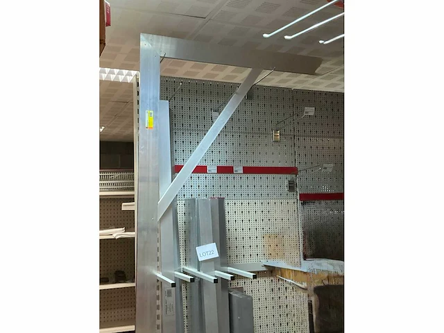 Pinguïn ,metsersprofielen en mengstangen met hun borstel - afbeelding 1 van  4