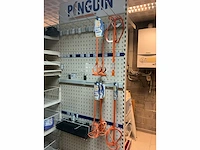 Pinguïn ,metsersprofielen en mengstangen met hun borstel - afbeelding 2 van  4