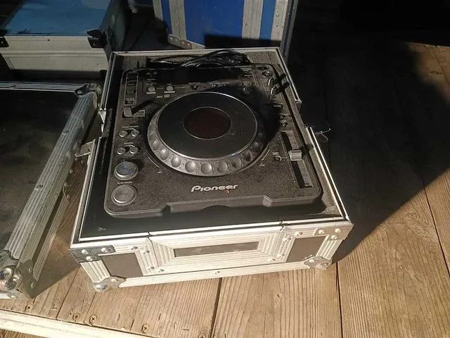 Pioneer - cdj 1000 mk 3 in flightcase - afbeelding 2 van  3
