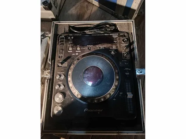 Pioneer - cdj 1000 mk 3 in flightcase - afbeelding 3 van  3