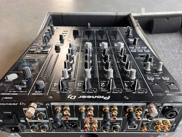 Pioneer - djm-900 nxs 2 - dj-mixer - afbeelding 3 van  6
