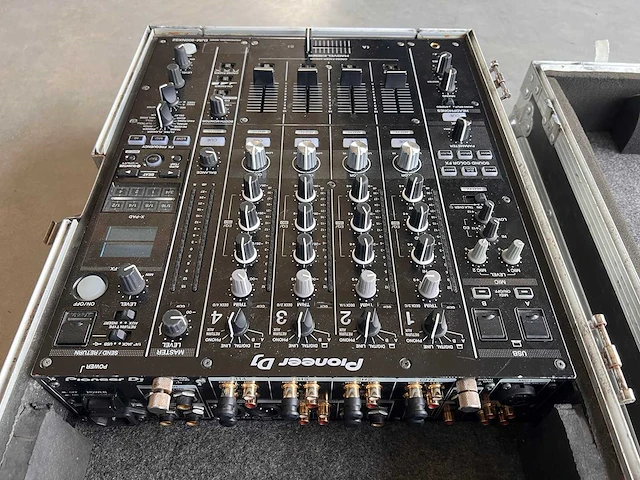 Pioneer - djm-900 nxs 2 - dj-mixer - afbeelding 4 van  6