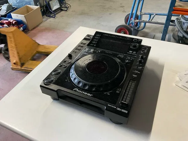 Pioneer cdj-2000 afspeelapparaat - afbeelding 1 van  4