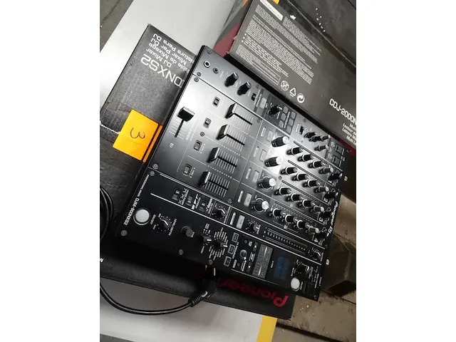 Pioneer mixer - afbeelding 2 van  2