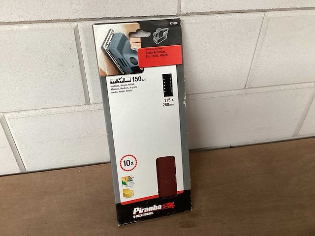 Piranha x31050 schuurpapier 115x280 (62x) - afbeelding 1 van  6