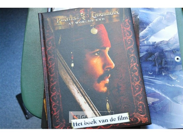 Pirates of the caribbean boeken - afbeelding 3 van  5