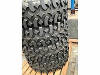 Pirelli brutale banden met velg 4x4 m+s (x4) - afbeelding 6 van  6