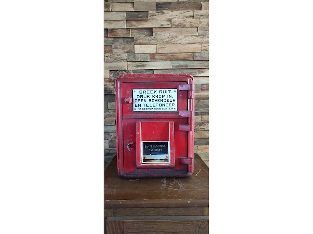 P.l. marnette - amsterdamse brandmelder - afbeelding 3 van  13