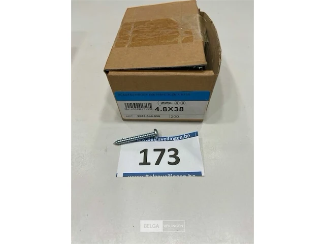 Plaatschroef 4,8 x 38 200 stuks - afbeelding 1 van  3