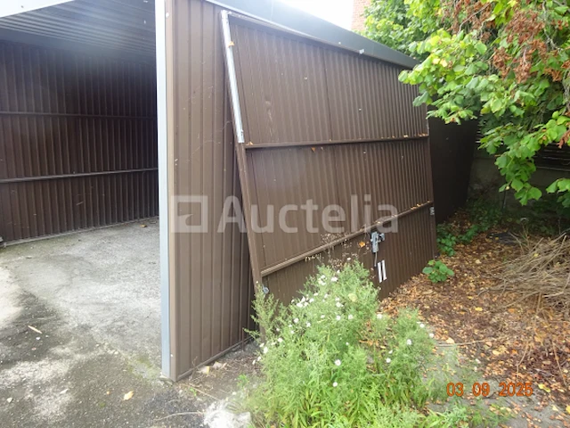 Plaatstalen garage met elektrische deur - afbeelding 6 van  6