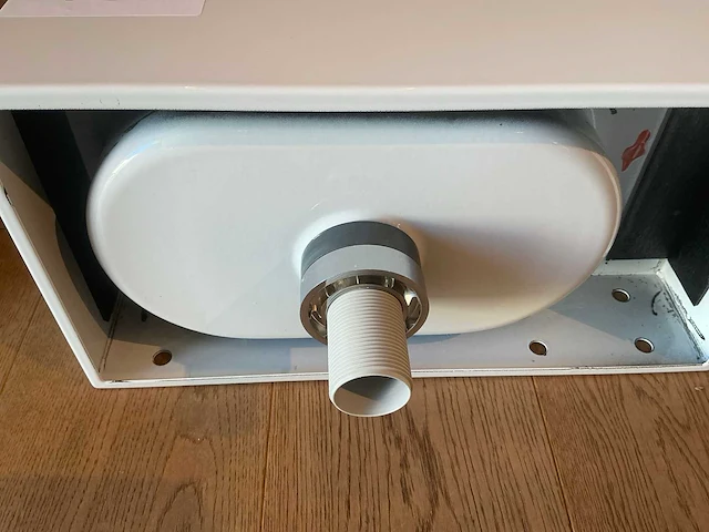 Plaatstalen handenwasser - afbeelding 4 van  4