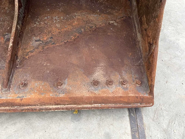 Pladet graafbak 2000mm - afbeelding 10 van  12