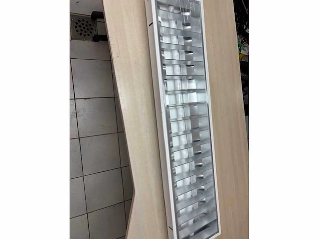 Plafondlampen (23x) - afbeelding 2 van  4