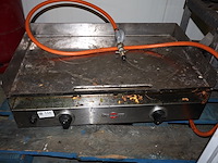 Plancha - afbeelding 1 van  2