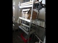 Planken met inhoud en trolley - afbeelding 12 van  12