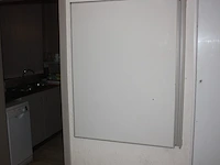 Planningbord, radio philips, printer hp laserjet pro mfp m425dn, 2 vuilemmers (44,45,46,47) - afbeelding 3 van  4
