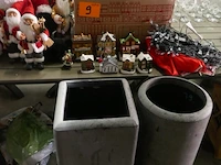 Plantenbakken + kerstmateriaal - afbeelding 1 van  5