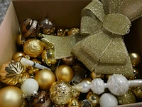 Plantenbakken + kerstmateriaal - afbeelding 5 van  5