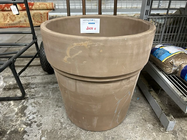 Plantenpot - afbeelding 1 van  3