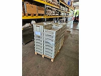 Plastibac - euronorm - stacking crates (31x) - afbeelding 1 van  2