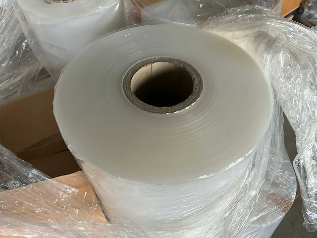 Plastic folierol 50 mic (12x) - afbeelding 2 van  4