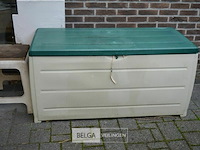 Plastic kussenkoffer zonder inhoud