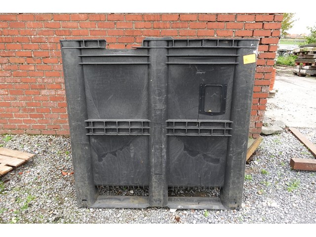 Plastic palletbak - afbeelding 1 van  3