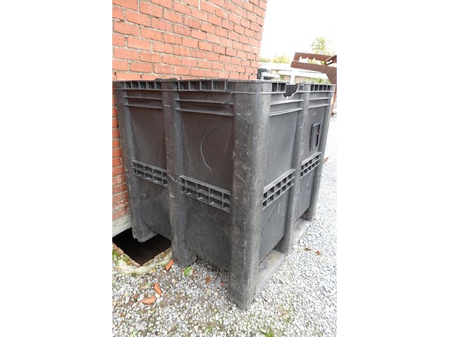 Plastic palletbak - afbeelding 3 van  3