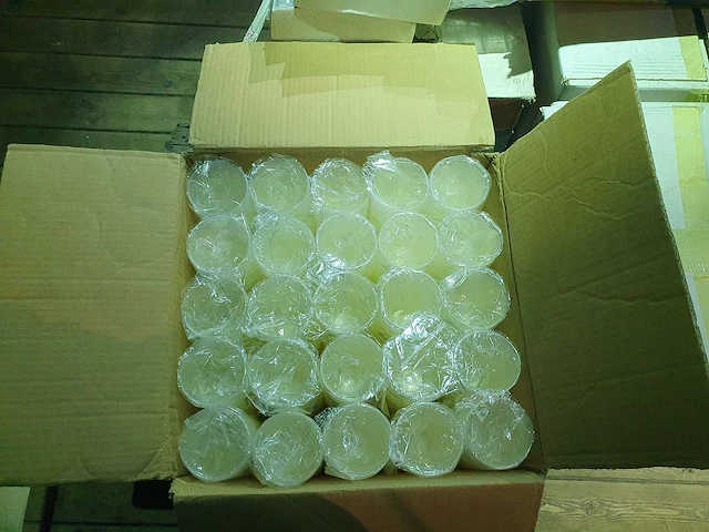 Plastic wegwerp drankbeker - afbeelding 1 van  13