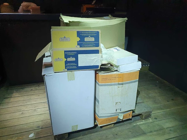 Plastic wegwerp drankbeker - afbeelding 8 van  13