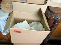 Plastic zakken wit zonder opdruk - afbeelding 1 van  3